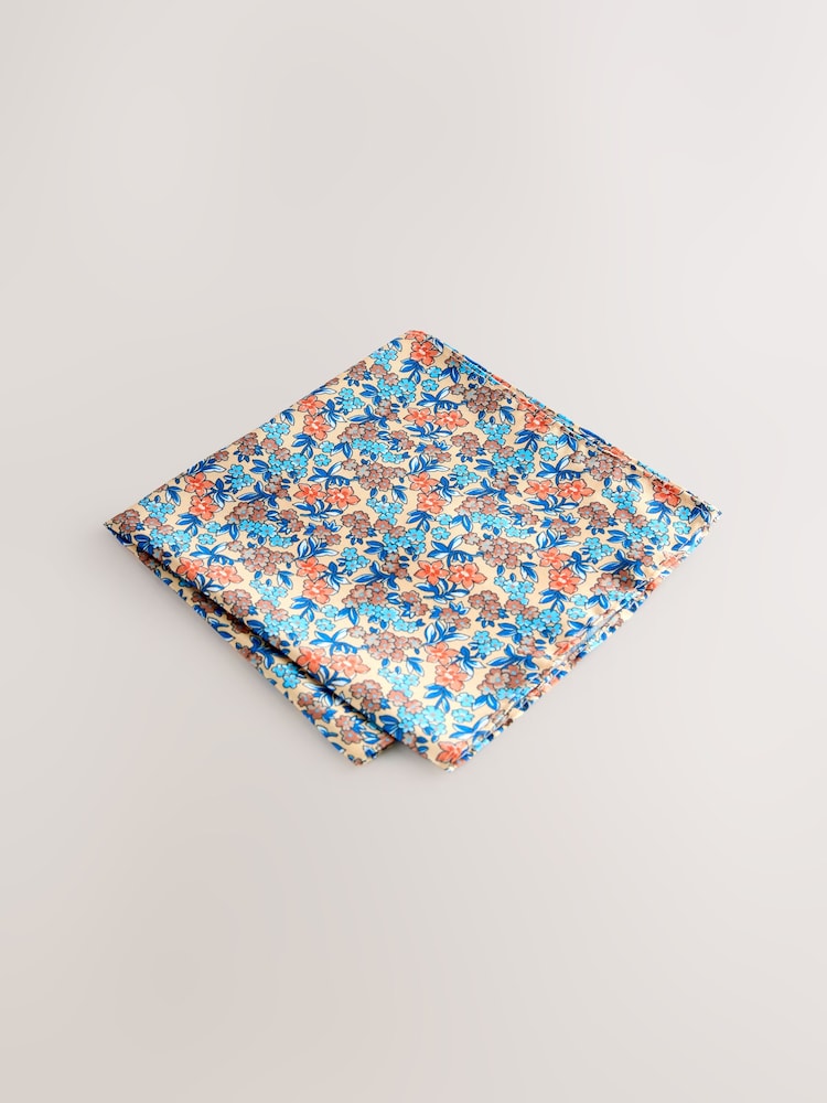 أصفر زهور - ورابطة عنق ومنديل جيب - Image 2 of 4