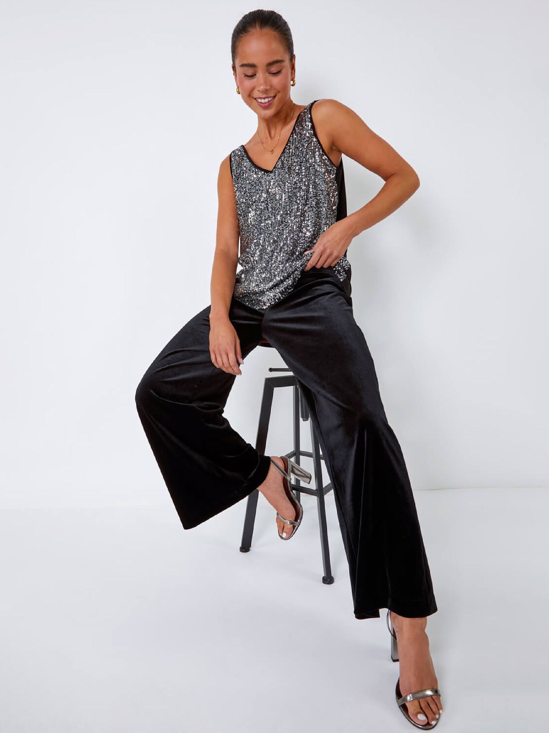 Roman Women's Black Petite Wide Leg Velvet Stretch Trouser In | Size: 18 - Image 2