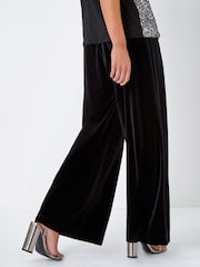 Roman Black Petite Wide Leg Velvet Stretch Trousers - Image 4 of 5