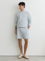 أزرق فاتح - Reiss Drift Cotton-Piqué Garment-Dyed Sweatshirt - صورة 1 من 6