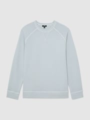 أزرق فاتح - Reiss Drift Cotton-Piqué Garment-Dyed Sweatshirt - صورة 2 من 6