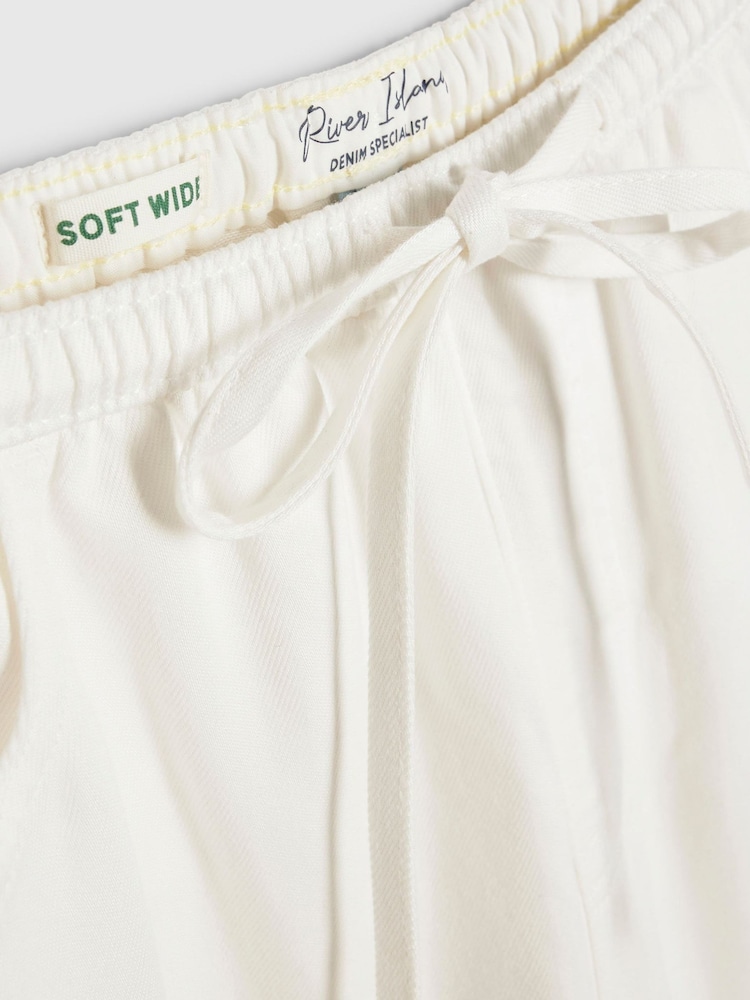 River Island White Wide Leg Pyjama Style Drawstring Jeans - Image 6 of 6 River Island White Wide Leg Pyjama Style Drawstring Jeans - Image 6 of 6