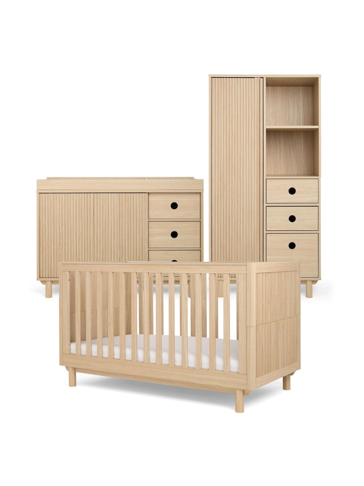 Mamas & Papas Natural Oak Oska Wide Furniture Range 3 Piece - Image 12 of 12 Mamas & Papas Natural Oak Oska Wide Furniture Range 3 Piece - Image 12 of 12