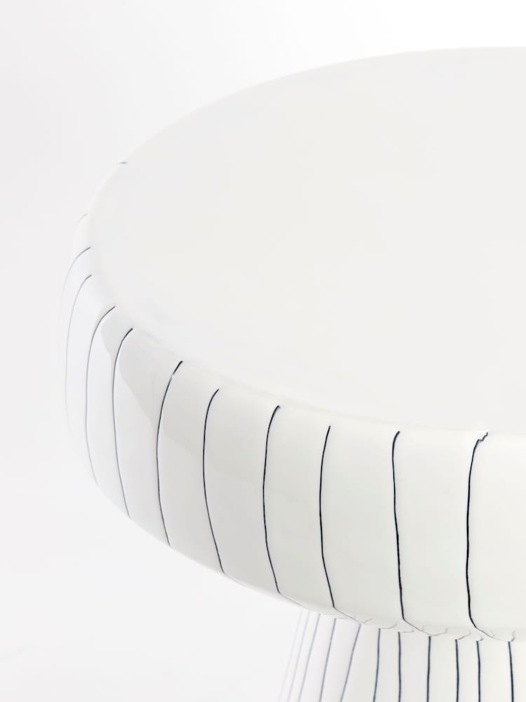 Light & Living White Black Dakwa Side Table - Image 5 of 5 Light & Living White Black Dakwa Side Table - Image 5 of 5
