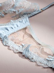 Swiss Designed Embroidered Silk Bra - 画像 9 / 9