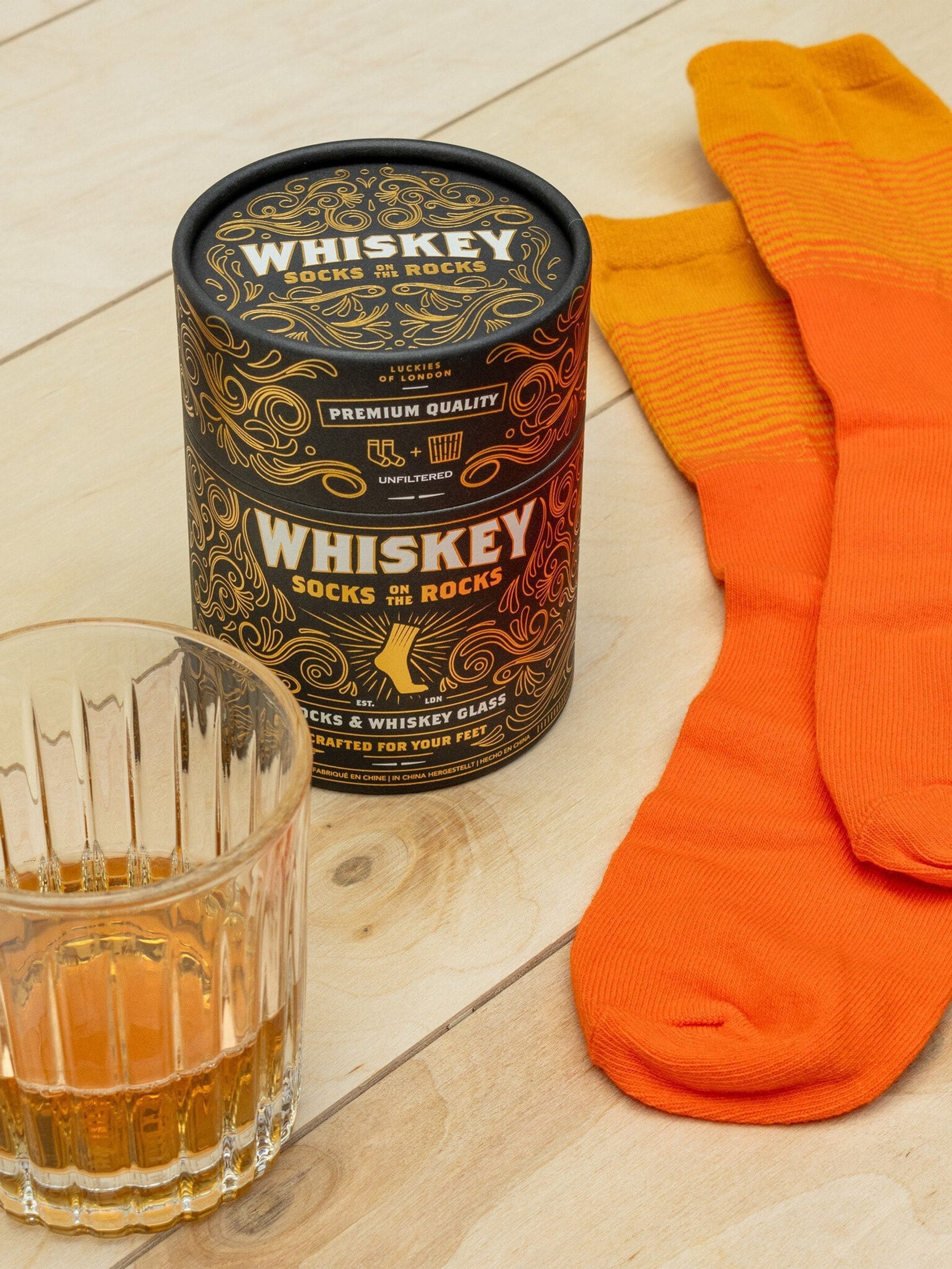B&Q - Whiskey Glass & Socks SetMulticloured - Image 3