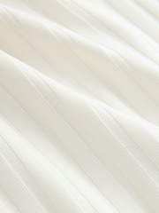 לבן בז' - Vertical Ribbed Vest - תמונה 7 מתוך 7