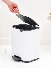 Brabantia White Bo Pedal Bin 7L - Image 4 of 6