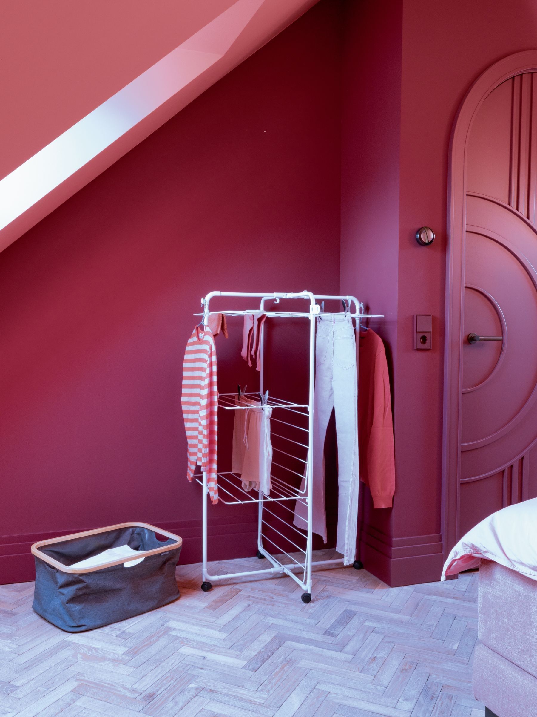 Brabantia Hangon Tower Drying Rack - Image 3