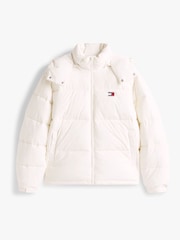 أبيض - Tommy Jeans Back Logo Relaxed Hooded Puffer Jacket - صورة 6 من 6