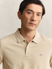 Přírodní - Bavlněné Polo tričko GANT Shield z piké s logem - Obrázek 4 z 5