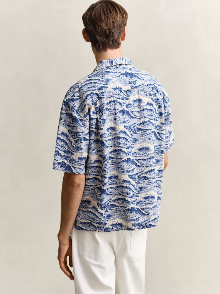 GANT Blue Wave Print Camp Collar Relaxed Resort Shirt - Image 2 of 5