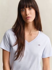 GANT Blue Shield Logo V-Neck T-Shirt - Image 4 of 5