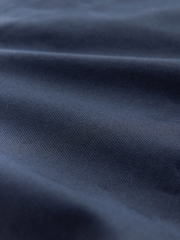 Zils - Muskuļu fit - N. Premium elegantas kokvilnas TENCEL™ liocela maisījuma chino bikses ar ērtu jostasvietu - Attēls 9 no 9