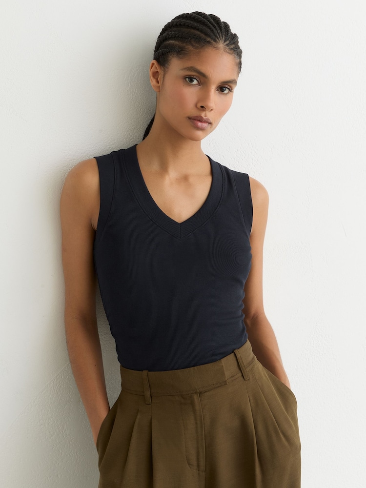 Reiss Navy Sandy Vest - Image 1 of 6