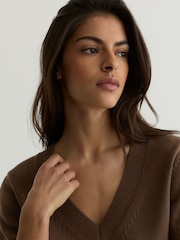 Reiss Taupe Neutral Valerie Cotton-Wool Knit V-Neck Top - Image 3 of 6