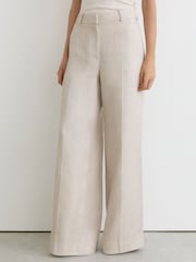 Reiss Neutral Nolah Petite Linen-Blend Textured WIde-Leg Trousers - Image 3 of 9