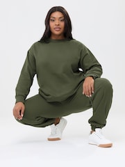 Yours Curve Green Crewneck Sweat Top & Cuffed Joggers Set - Image 2 of 5