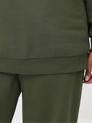 Yours Curve Green Crewneck Sweat Top & Cuffed Joggers Set - Image 4 of 5