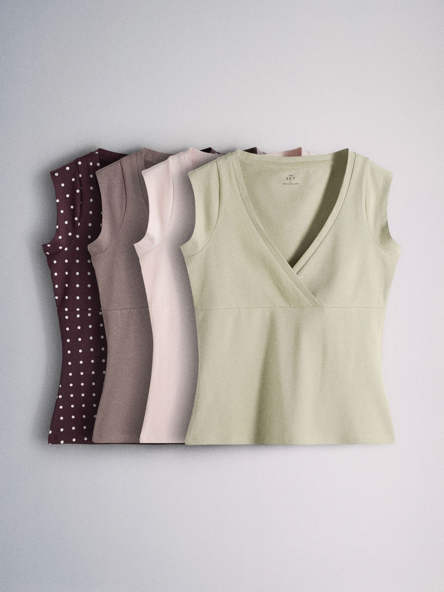 The Set 4 Pack Cross V-Neck Cap Sleeve Tops Plum Spot/Taupe/Light Pink/Pale Khaki