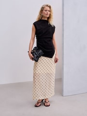 أسود/أبيض منقط بولكا - فستان متوسط الطول بتنورة شفافة 2 في 1 - صورة 2 من 9