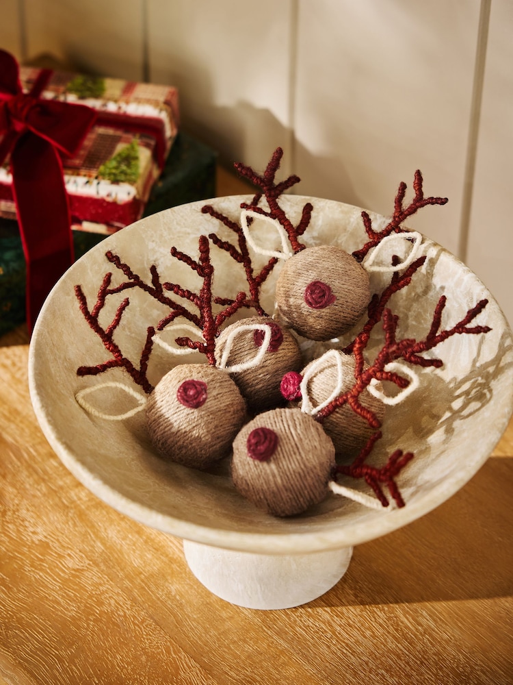 Festive Spice Reindeer Potpourri - Image 1 of 3 Festive Spice Reindeer Potpourri - Image 1 of 3