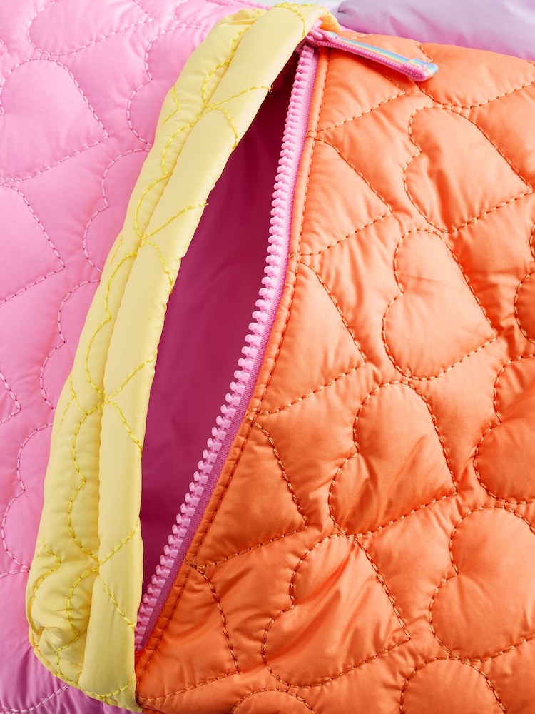Little Bird ni Jools Oliver Back To School Pastel Rainbow Colourblock Nylon Quilted Heart Backpack - Larawan 6 ng 6 Little Bird ni Jools Oliver Back To School Pastel Rainbow Colourblock Nylon Quilted Heart Backpack - Larawan 6 ng 6