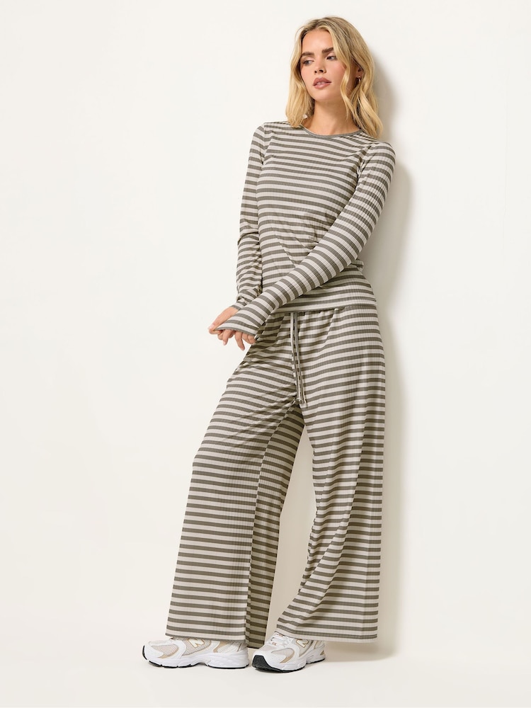رمادي - PixieGirl Petite Stripe Wide Leg Trousers & Long Sleeve Top Set - صورة 1 من 5 رمادي - PixieGirl Petite Stripe Wide Leg Trousers & Long Sleeve Top Set - صورة 1 من 5
