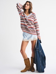 Abercrombie & Fitch Cream Dad V-Neck Jumper - Image 4 of 5