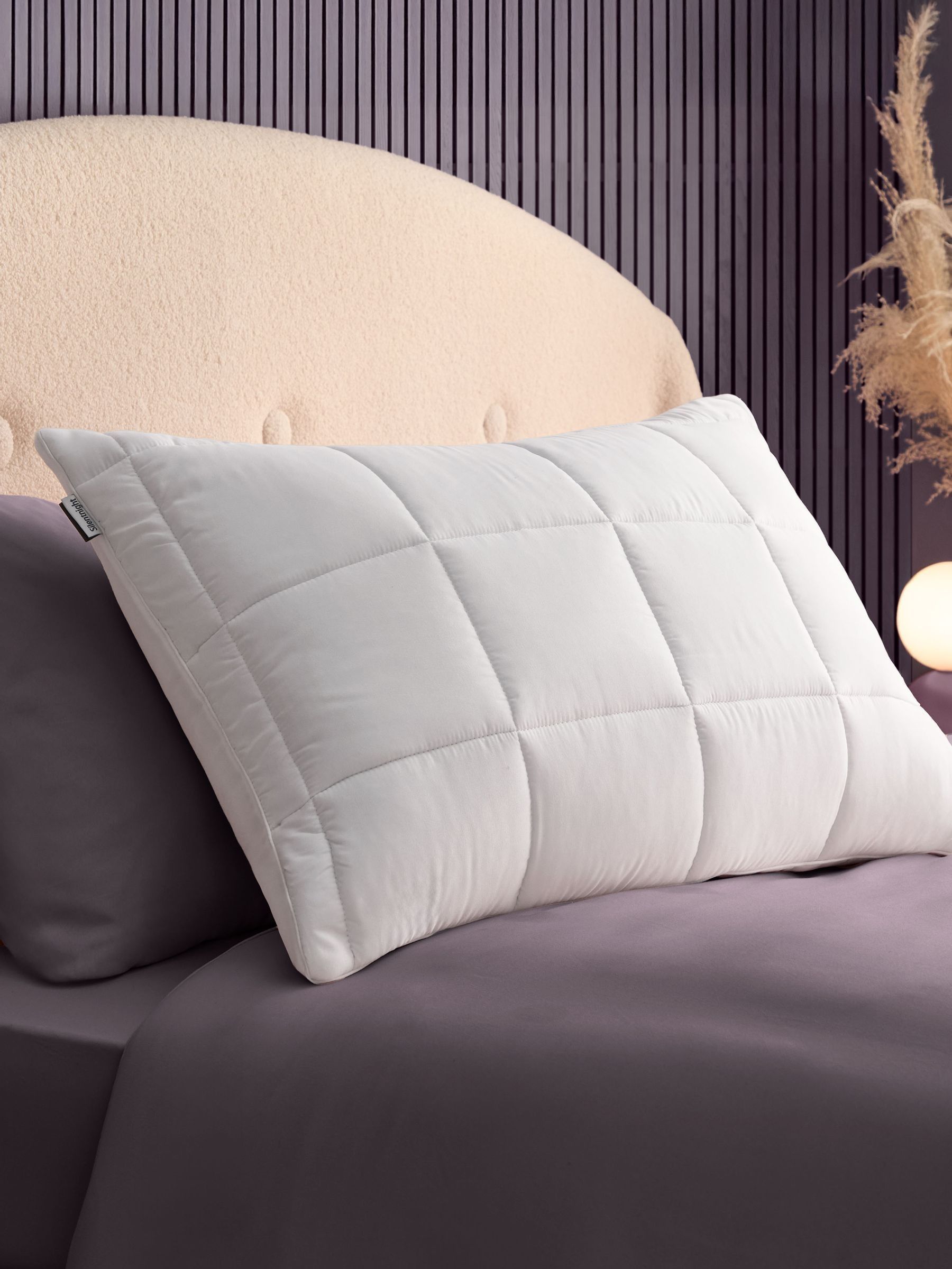 Silentnight White Ultimate Deep Sleep Pillow - Image 3