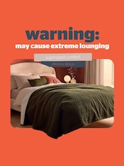 Silentnight Olive Heat Genie Cable Knit Giant Heated Blanket - Image 5 of 9