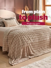 Silentnight Natural Bubble Fleece Giant Blanket - Image 4 of 9