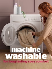 Silentnight Natural Bubble Fleece Giant Blanket - Image 7 of 9