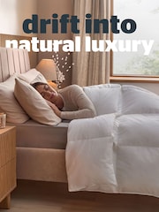 Silentnight Duck Feather Duvet - 10.5 Tog - Image 2 of 9