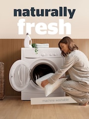 Silentnight Duck Feather Duvet - 10.5 Tog - Image 7 of 9