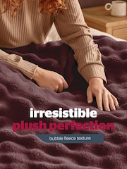 Silentnight Berry Bubble Fleece Giant Blanket - Image 3 of 9