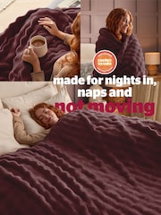 Silentnight Berry Bubble Fleece Giant Blanket - Image 5 of 9