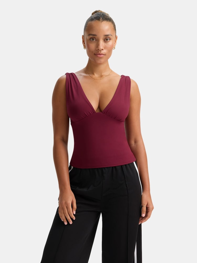 Червоний - TALA 365 Suede Twist Vest - Image 1 of 3