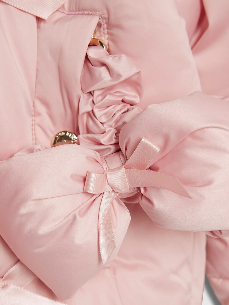 River Island 3D Bow Padded Jacket - صورة 3 من 3 River Island 3D Bow Padded Jacket - صورة 3 من 3