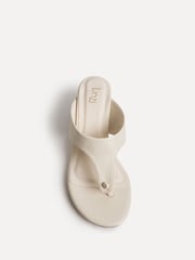 Cream - Linzi Briar Toe Post Hule Heel Sandals - Bild 4 von 5