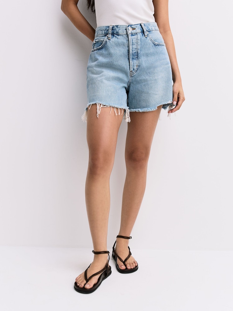 FRAME Swindle The Everyday Raw Hem Wash Denim Shorts - Image 2 of 6