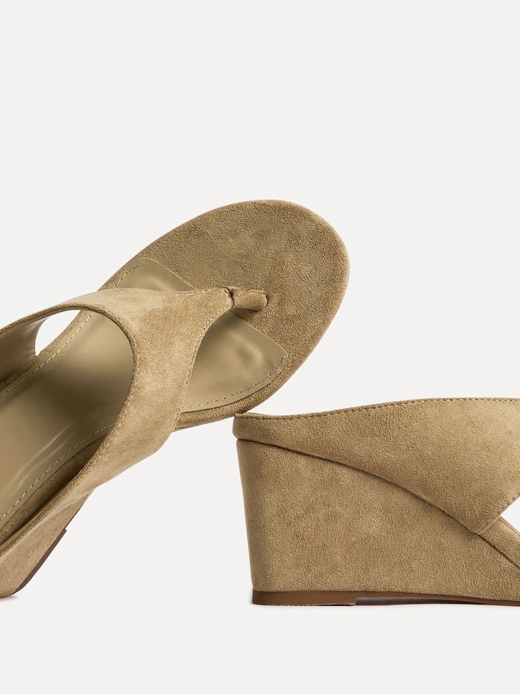 Linzi Natural Avalon Toe Post Platform Wedge Sandals - Image 5 of 5