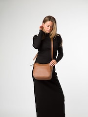 Pure Luxuries London Sloane' Leather Cross Body Black Bag - Image 7 of 7