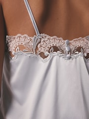 AIYLA Blue Swiss Designed Embroidered Silk Camisole - Bild 7 von 11