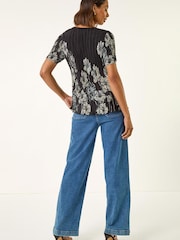 Roman Black Floral Print Pleated Short Sleeve Shirt - Image 3 of 5