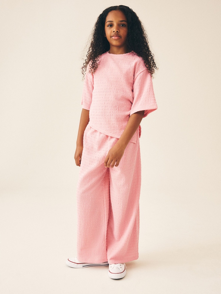 Rosa - Textured Asymmetric T-Shirt and Wide Leg Set (3-16yrs) - Imagen 1 de 8 Rosa - Textured Asymmetric T-Shirt and Wide Leg Set (3-16yrs) - Imagen 1 de 8