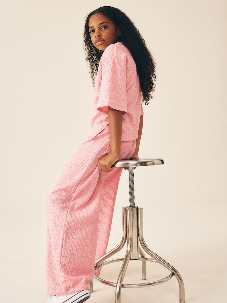 Rosa - Textured Asymmetric T-Shirt and Wide Leg Set (3-16yrs) - Imagen 2 de 8 Rosa - Textured Asymmetric T-Shirt and Wide Leg Set (3-16yrs) - Imagen 2 de 8