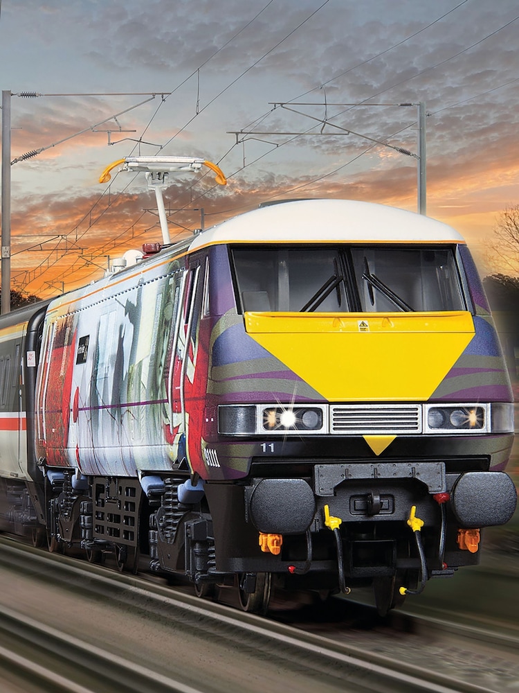 Kidikraft Hornby Class 91 'For the Fallen' 1000 Piece Jigsaw Puzzle - Image 2 of 2 Kidikraft Hornby Class 91 'For the Fallen' 1000 Piece Jigsaw Puzzle - Image 2 of 2