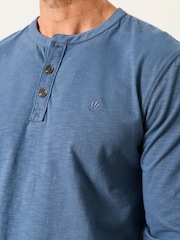 Denim azul - FatFace Long Sleeve Woodside T-Shirt - Imagen 3 de 5
