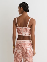 Reiss Mila Cami-Top aus Leinen mit Wellenbesatz und Druck - Bild 5 von 6